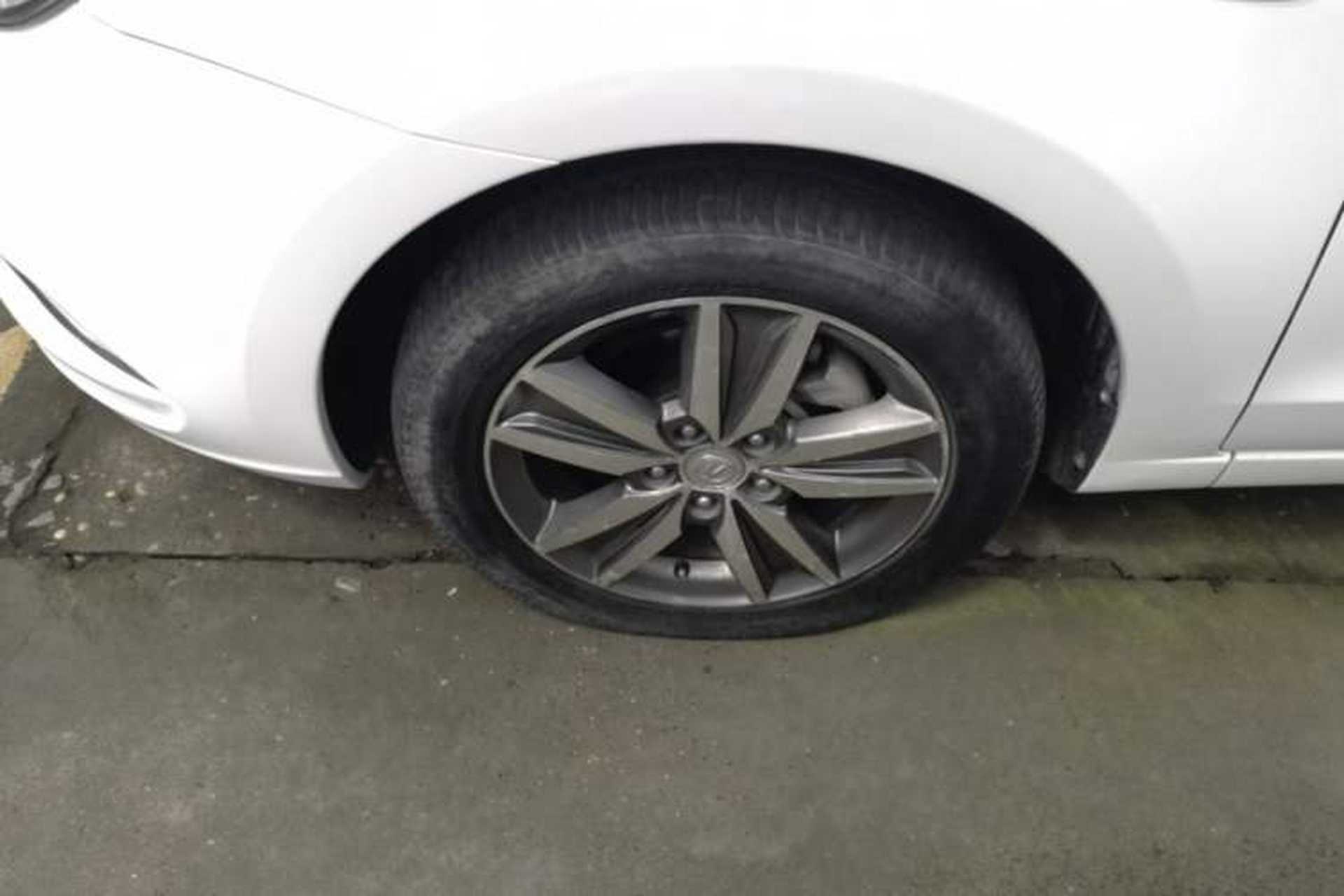 Used CHANGAN Eado 2016 1.6L GDI Manual JingShang Model Exterior 4