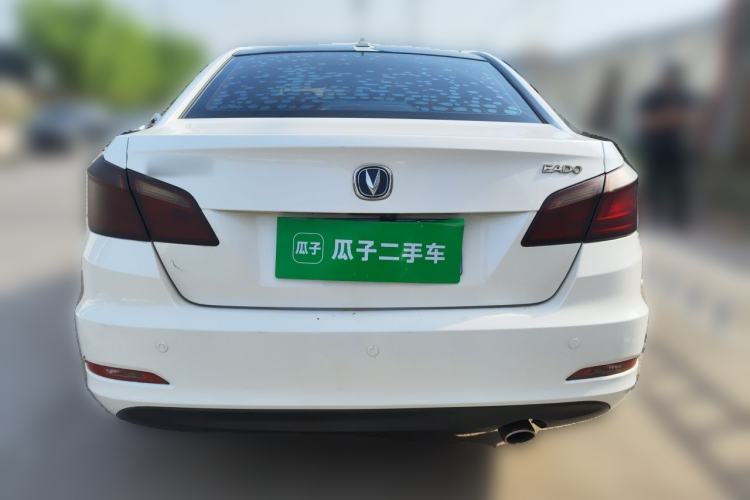 Used CHANGAN Eado 2016 1.6L Manual Fashion Edition Exterior 4