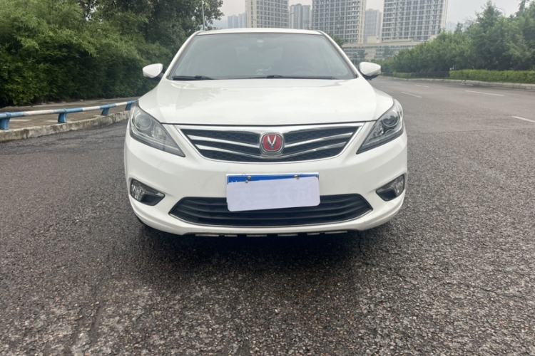 Used CHANGAN Eado 2016 1.6L Manual Fashion Edition Exterior 5
