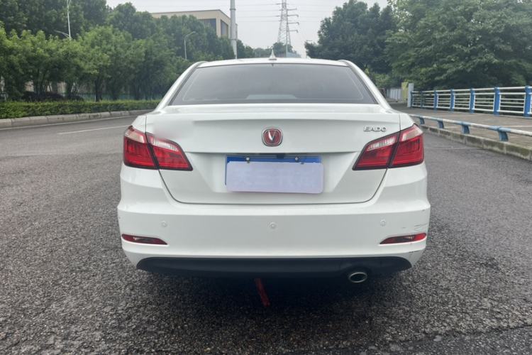 Used CHANGAN Eado 2016 1.6L Manual Fashion Edition Exterior 6