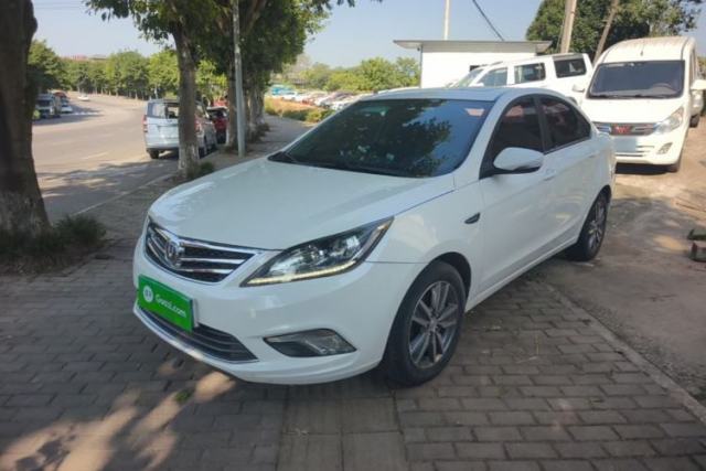 Używany CHANGAN Eado 2016 1.6L Automatic Trend Model