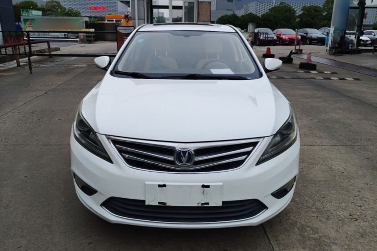 Used CHANGAN Eado 2016 1.6L Manual Fashion Edition Front
