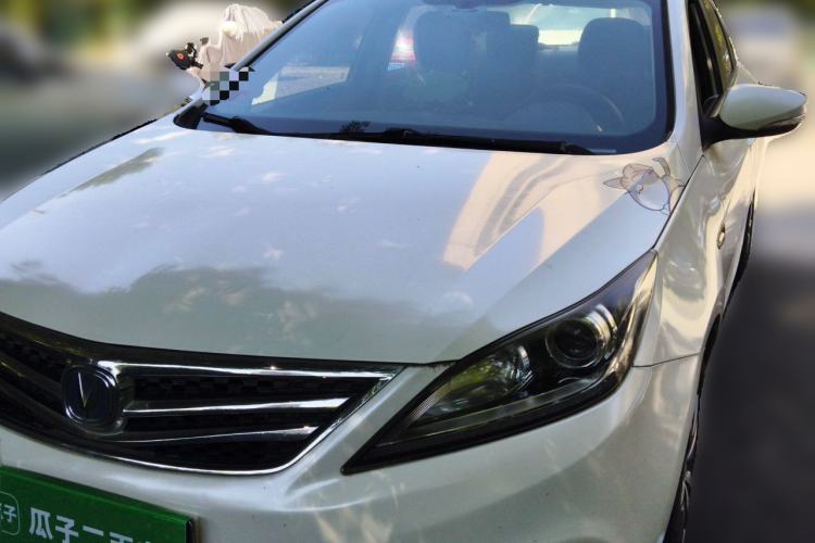 Used CHANGAN Eado 2016 1.6L Manual Fashion Edition Front