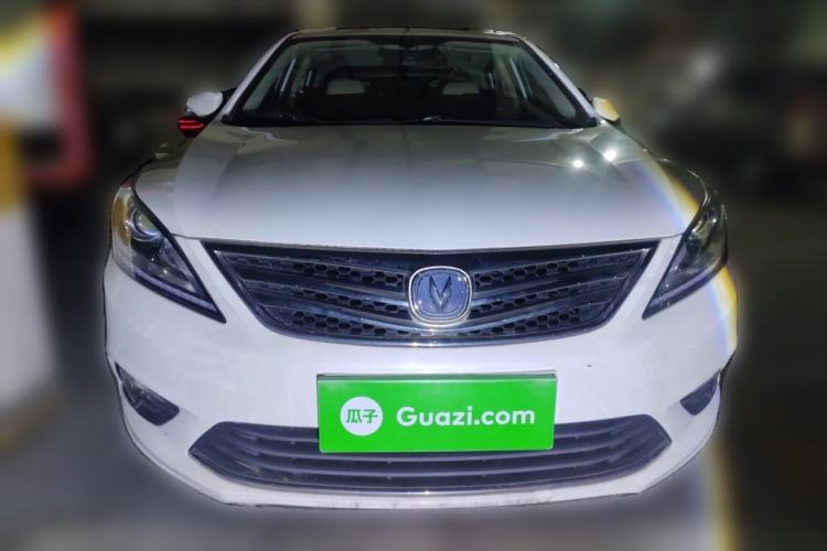 Used CHANGAN Eado 2016 1.6L Manual Fashion Edition Front