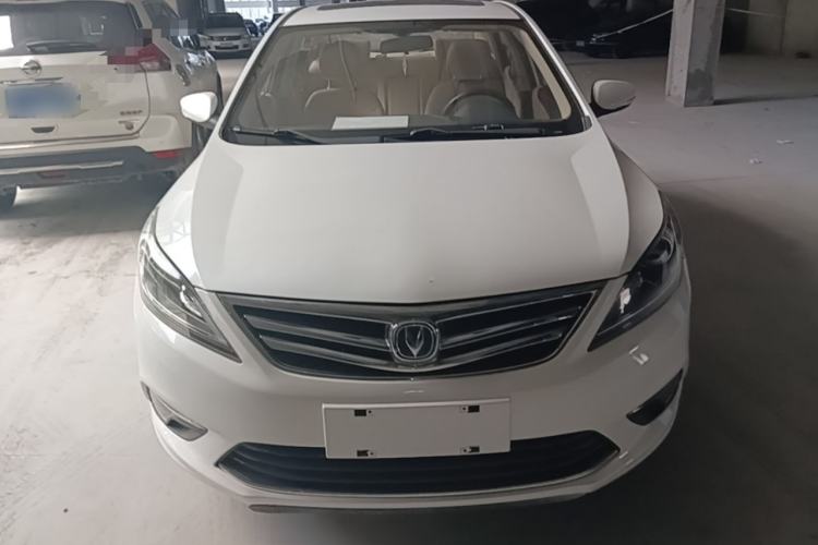 Used CHANGAN Eado 2016 1.6L Manual Fashion Edition Front