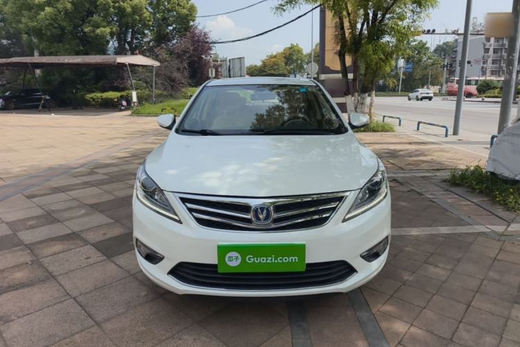 Used CHANGAN Eado 2016 1.6L Manual Fashion Edition Front