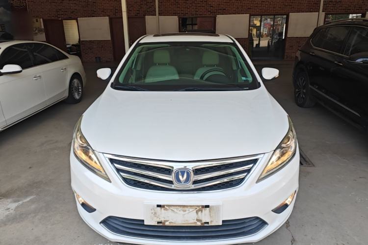 Used CHANGAN Eado 2016 1.6L Manual Fashion Edition Front