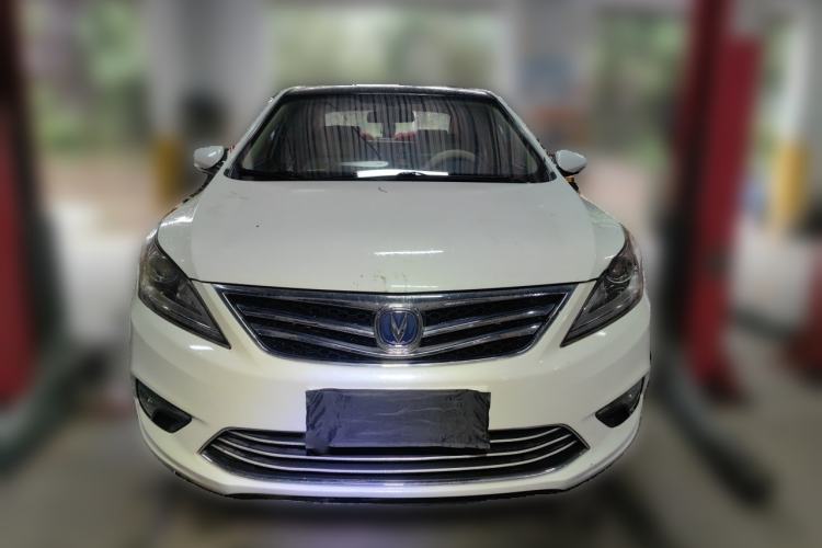 Used CHANGAN Eado 2016 1.6L Manual Fashion Edition Front