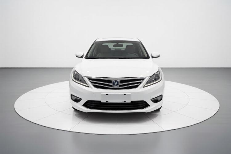 Used CHANGAN Eado 2016 1.6L Manual Fashion Edition Front