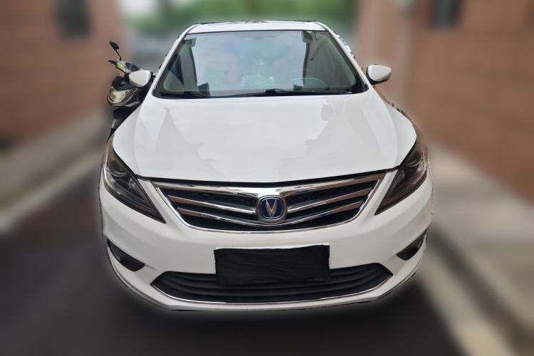 Used CHANGAN Eado 2016 1.6L Manual Fashion Edition Front