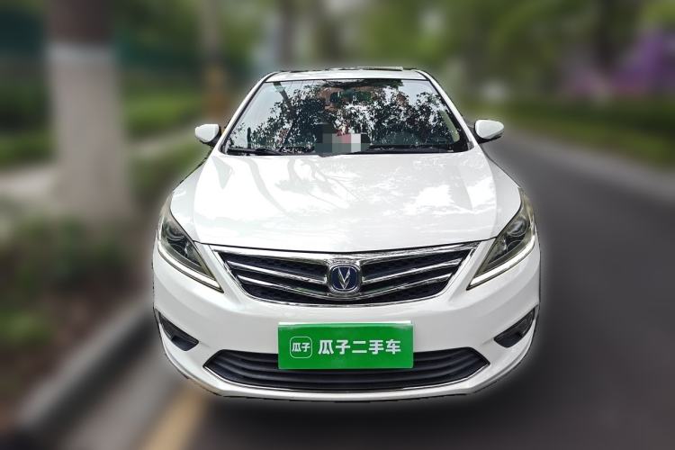 Used CHANGAN Eado 2016 1.6L Manual Fashion Edition Front