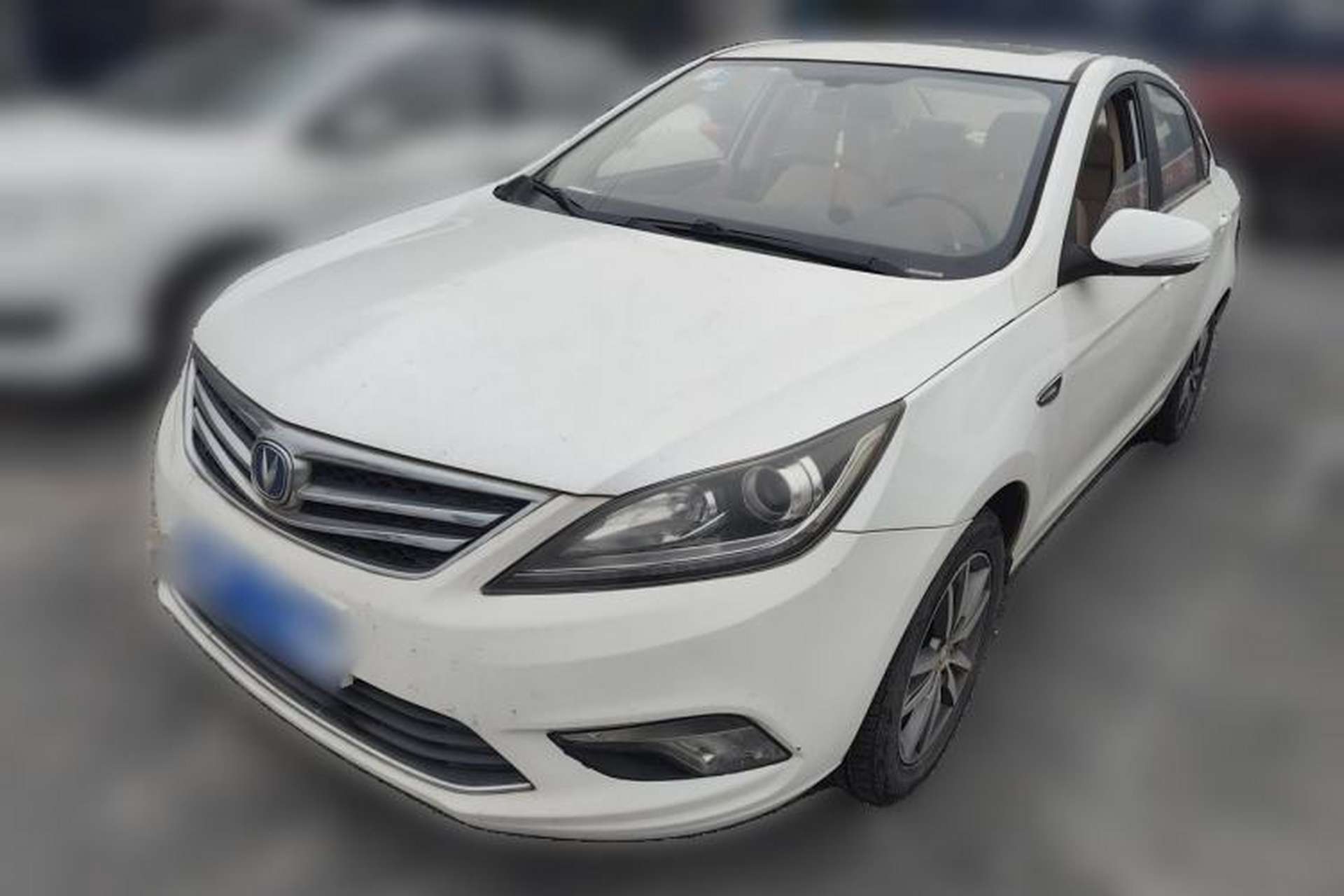 Used CHANGAN Eado 2016 1.6L Manual Fashion Edition Front Left 45 Deg