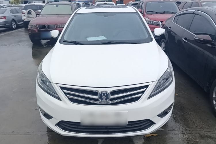 Used CHANGAN Eado 2016 1.6L Manual Fashion Edition Front