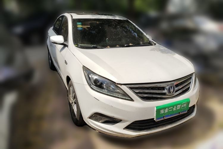 Used CHANGAN Eado 2016 1.6L Manual Fashion Edition Front Right 45 Deg