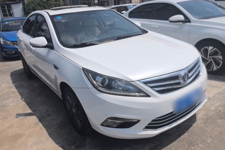 Used CHANGAN Eado 2016 1.6L Manual Fashion Edition Front Right 45 Deg