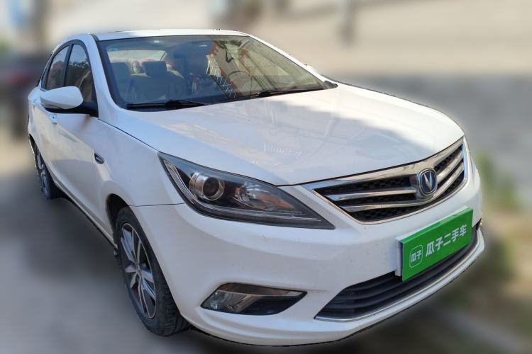 Used CHANGAN Eado 2016 1.6L Manual Fashion Edition Front Right 45 Deg
