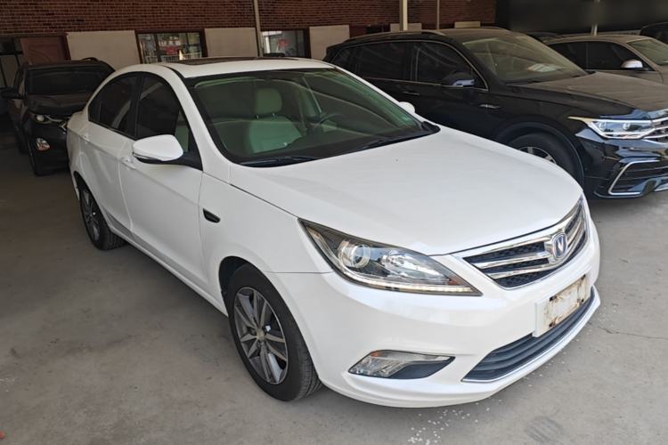 Used CHANGAN Eado 2016 1.6L Manual Fashion Edition Front Right 45 Deg