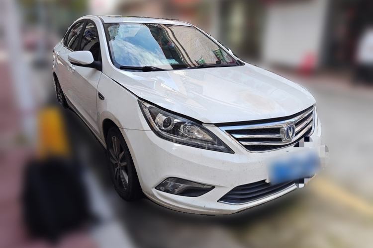 Used CHANGAN Eado 2016 1.6L Manual Fashion Edition Front Right 45 Deg