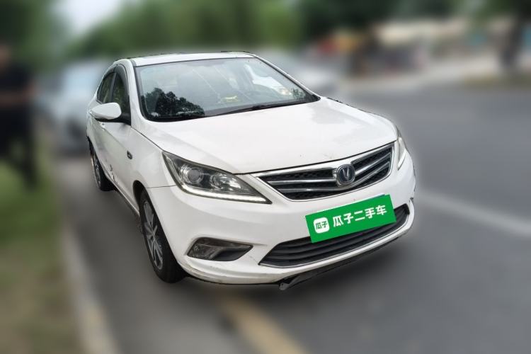 Used CHANGAN Eado 2016 1.6L Manual Fashion Edition Front Right 45 Deg
