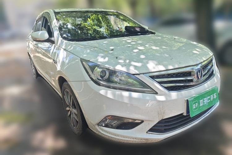 Used CHANGAN Eado 2016 1.6L Manual Fashion Edition Front Right 45 Deg