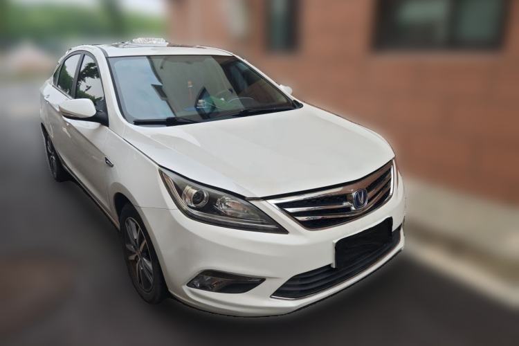 Used CHANGAN Eado 2016 1.6L Manual Fashion Edition Front Right 45 Deg
