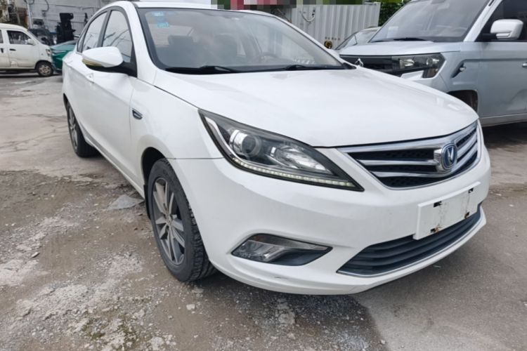 Used CHANGAN Eado 2016 1.6L Manual Fashion Edition Front Right 45 Deg