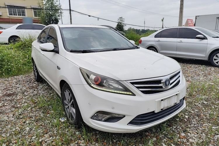 Used CHANGAN Eado 2016 1.6L GDI Automatic Jingling Model Front Right 45 Deg