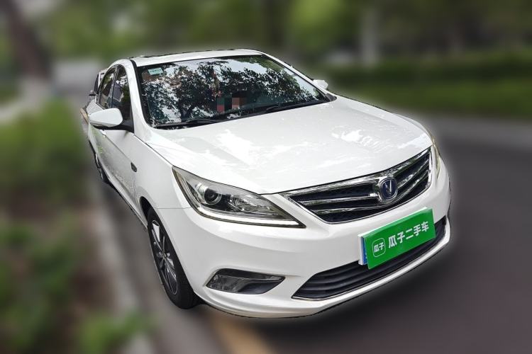 Used CHANGAN Eado 2016 1.6L Manual Fashion Edition Front Right 45 Deg
