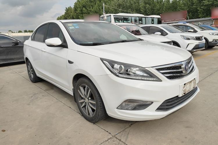 Used CHANGAN Eado 2016 1.6L Manual Fashion Edition Front Right 45 Deg