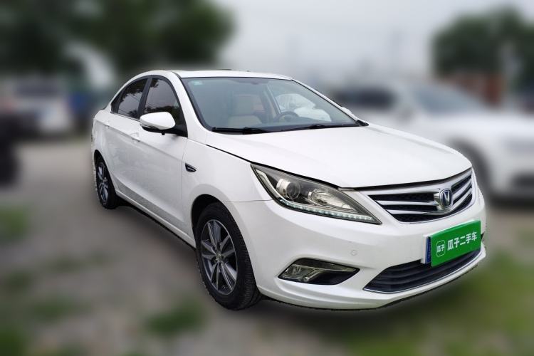 Used CHANGAN Eado 2016 1.6L Manual Fashion Edition Front Right 45 Deg