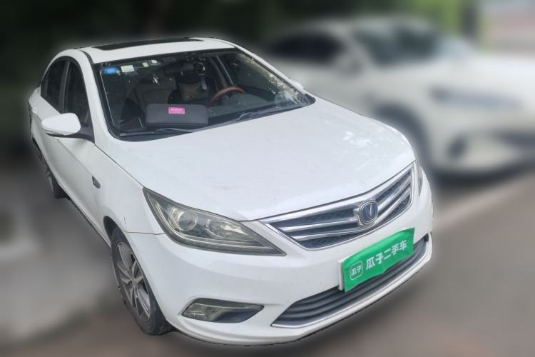 Used CHANGAN Eado 2016 1.6L Manual Fashion Edition Front Right 45 Deg