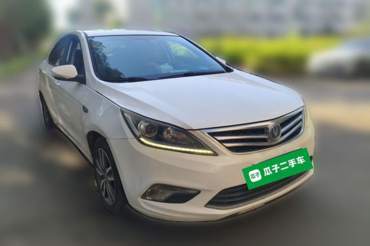 Used CHANGAN Eado 2016 1.6L Manual Fashion Edition Front Right 45 Deg