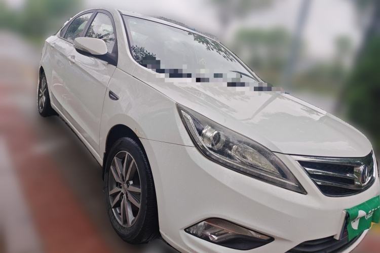 Used CHANGAN Eado 2016 1.6L Manual Fashion Edition Front Right 45 Deg