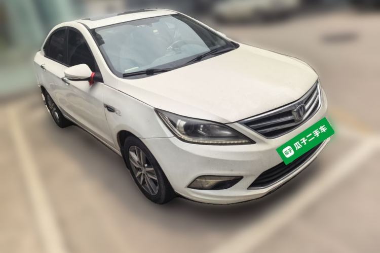 Used CHANGAN Eado 2016 1.6L Manual Fashion Edition Front Right 45 Deg