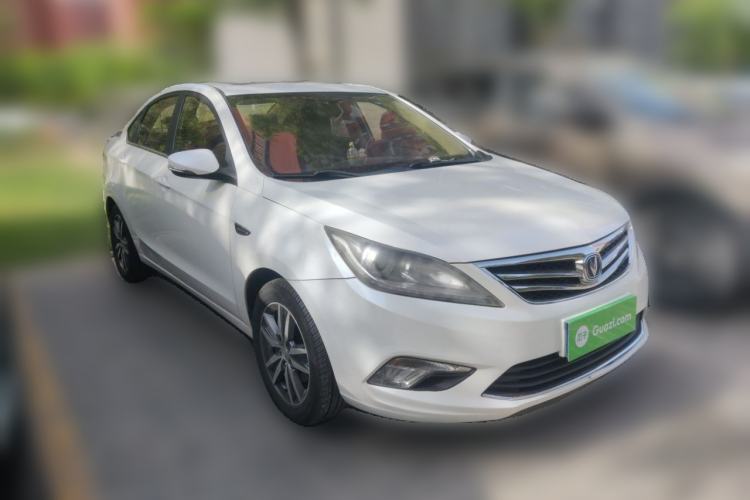 Used CHANGAN Eado 2016 1.6L Manual Fashion Edition Front Right 45 Deg