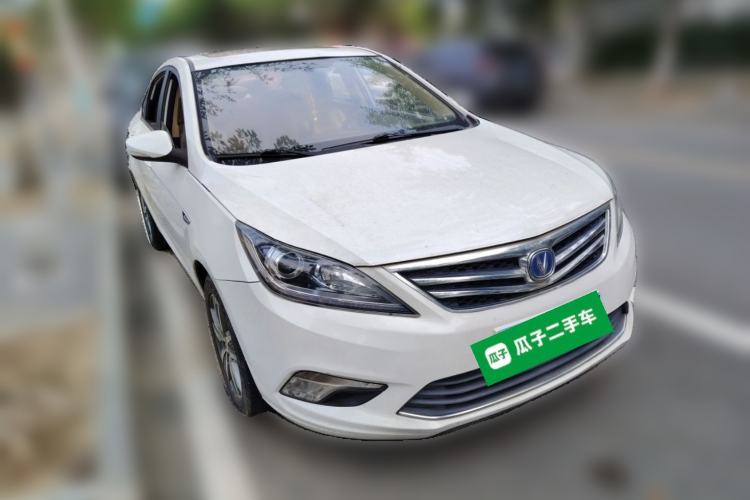 Used CHANGAN Eado 2016 1.6L Manual Fashion Edition Front Right 45 Deg