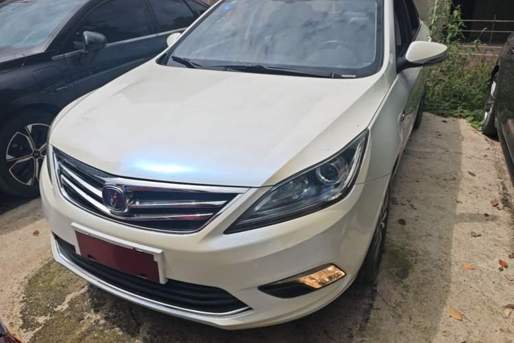 Used CHANGAN Eado 2016 1.6L GDI Manual JingShang Model Front