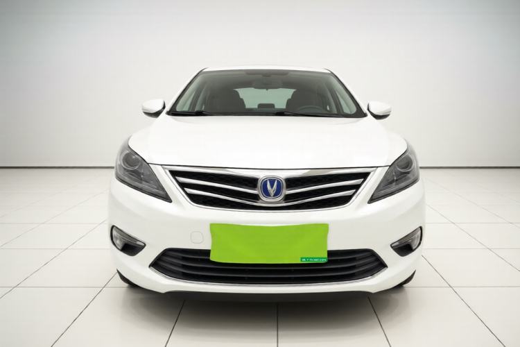 Used CHANGAN Eado 2016 1.6L Manual Fashion Edition Front