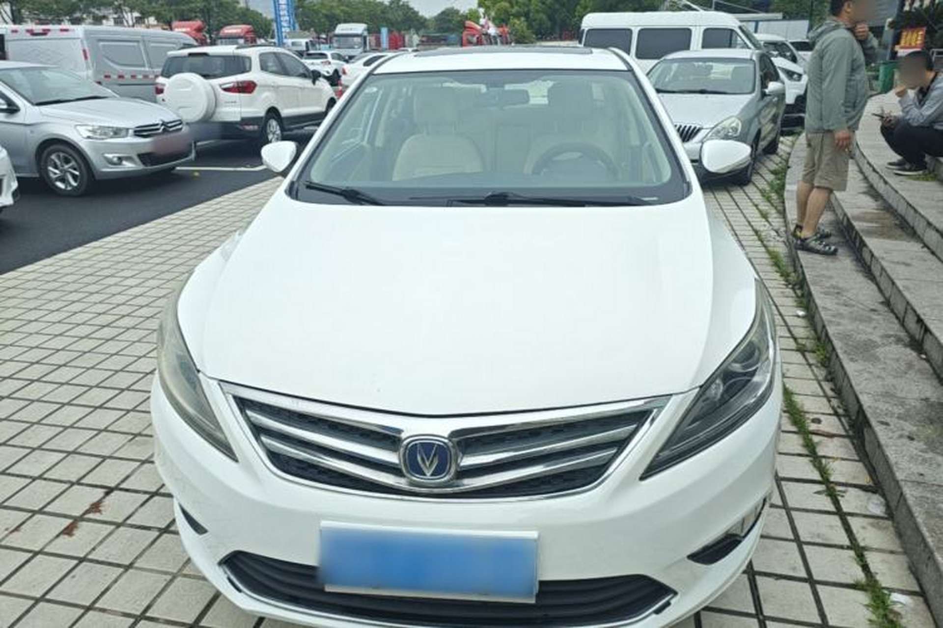 Used CHANGAN Eado 2016 1.6L Manual Fashion Edition Front