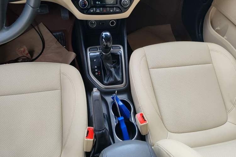 Used CHANGAN Eado 2016 1.6L Automatic Trend Model Gear Lever