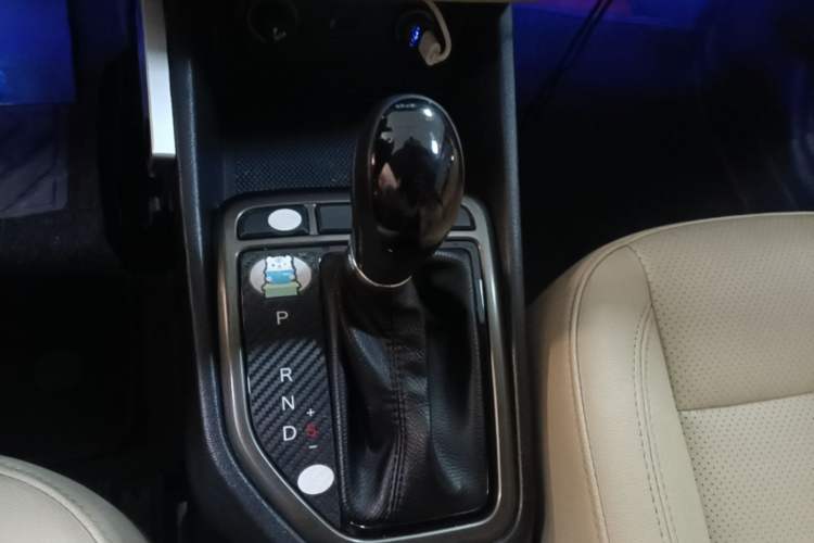 Used CHANGAN Eado 2016 1.6L Automatic Trend Model Gear Lever