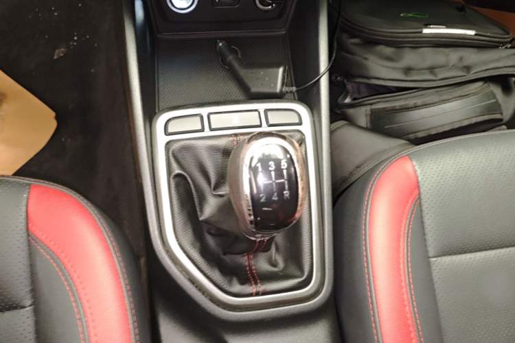 Used CHANGAN Eado 2016 1.6L Manual Junku Model Gear Lever