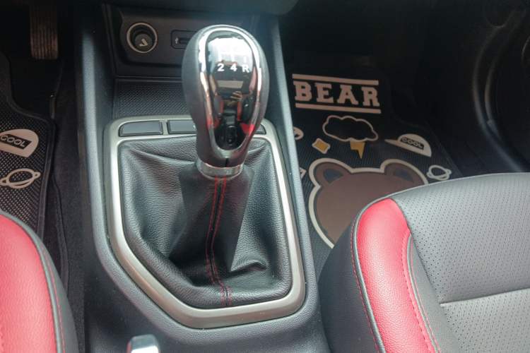 Used CHANGAN Eado 2016 1.6L Manual Junku Model Gear Lever