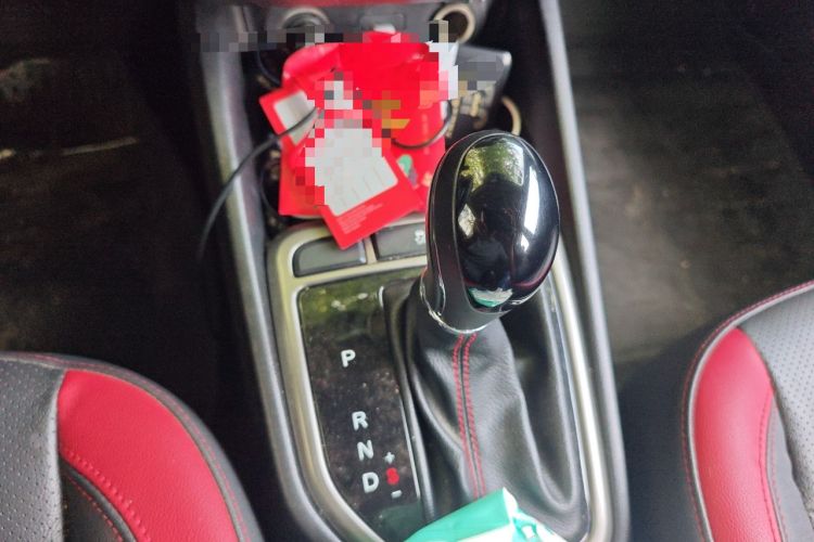 Used CHANGAN Eado 2016 1.6L Automatic Junku Model Gear Lever