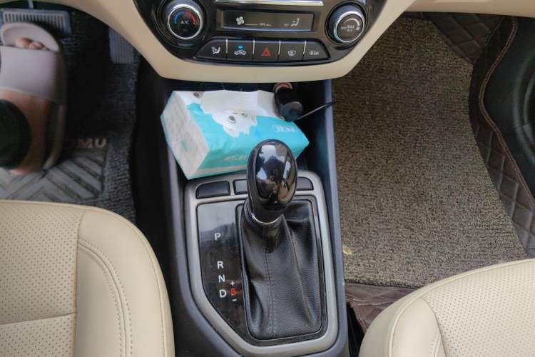 Used CHANGAN Eado 2016 1.6L Automatic Trend Model Gear Lever