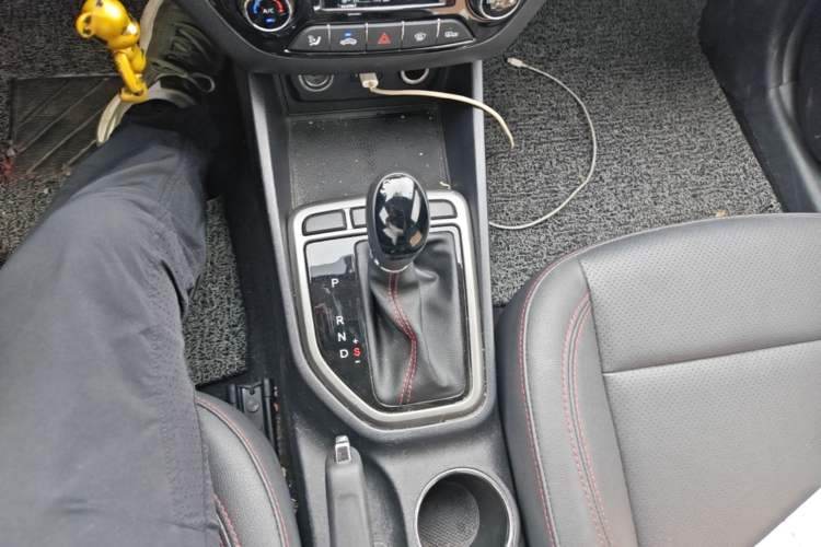 Used CHANGAN Eado 2016 1.6L Automatic Trend Model Gear Lever