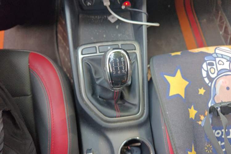 Used CHANGAN Eado 2016 1.6L Manual Junku Model Gear Lever