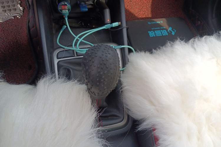 Used CHANGAN Eado 2016 1.6L Manual Junku Model Gear Lever
