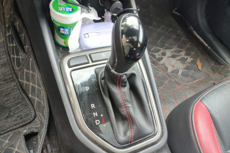 Used CHANGAN Eado 2016 1.6L Automatic Junku Model Gear Lever