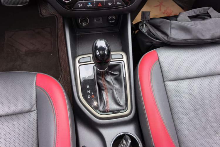 Used CHANGAN Eado 2016 1.6L Automatic Junku Model Gear Lever